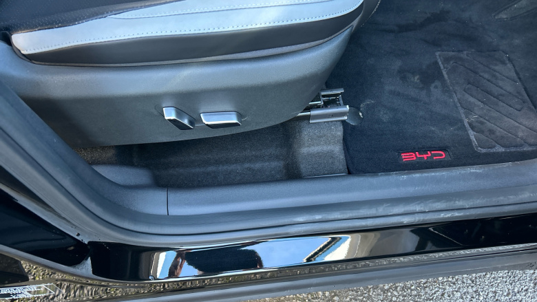 BYD Dolphin Surf 65kW Boost 43kWh 5dr Auto Electric Hatchback